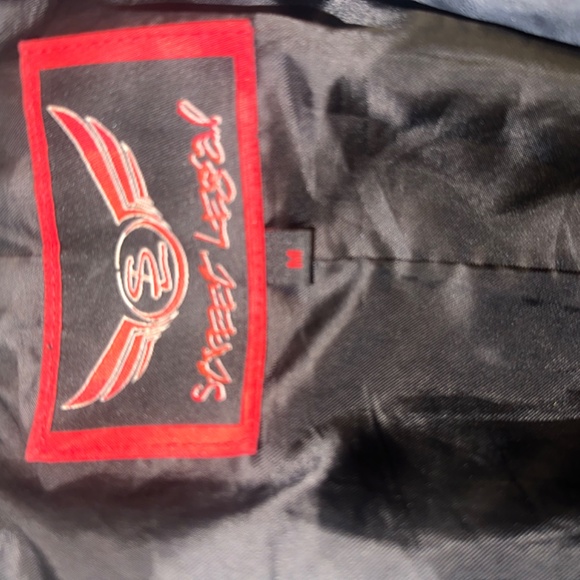 Leather jacket - Picture 5 of 5